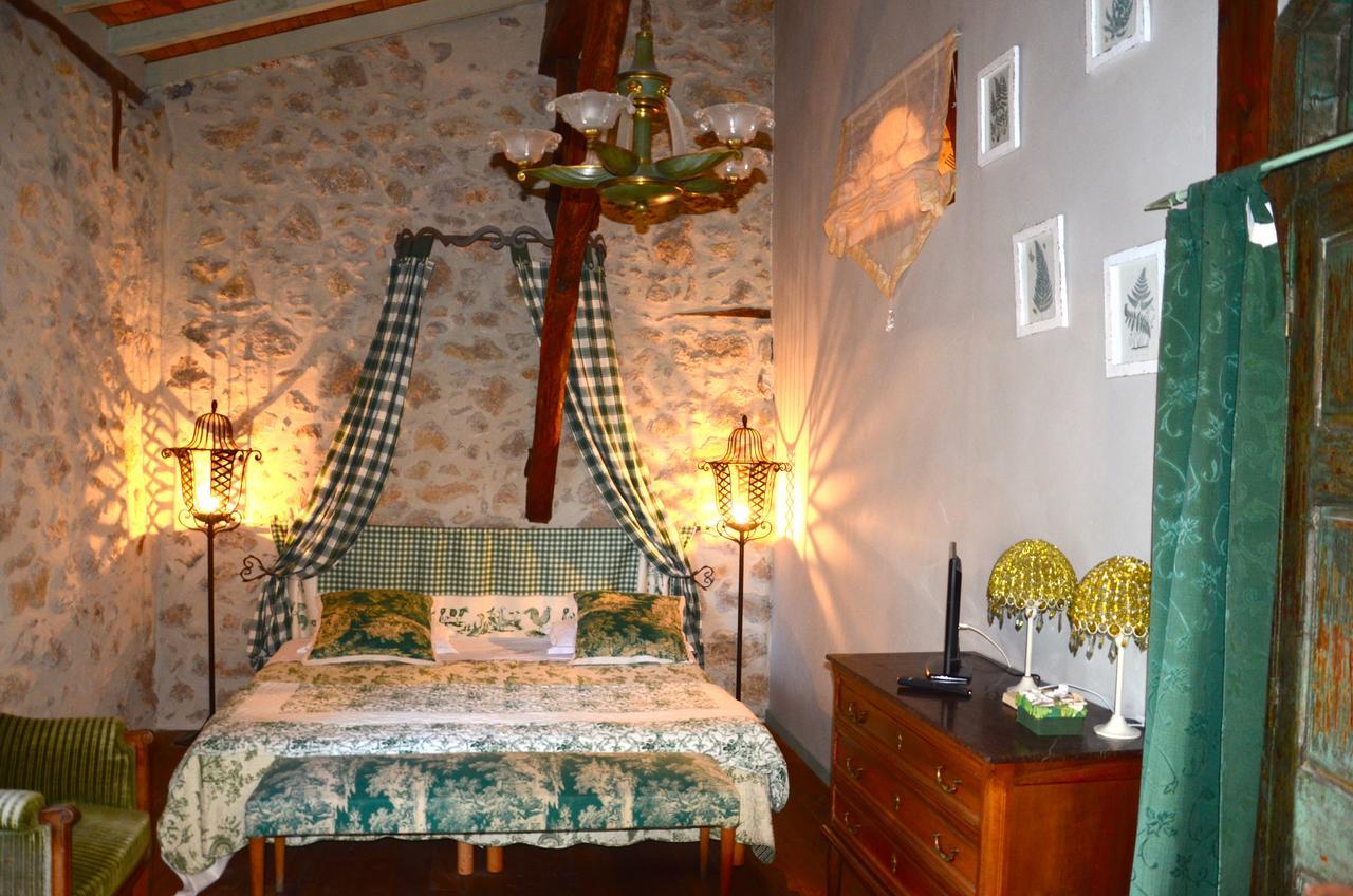 Bed and Breakfast La Ferme de Jeanne Saint-Girons  Exterior foto